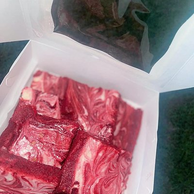 Red Velvet Cheesecake 