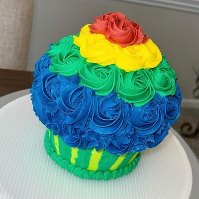 Giant Cupcake Cake