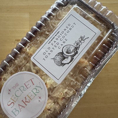 Mini Toasted Coconut Mini Cake For 1