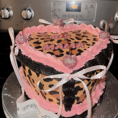 Heart Cake 2 Layer With 1 Image ( 10 Inch)