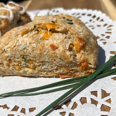 Cheddar Chive Sourdough Scones
