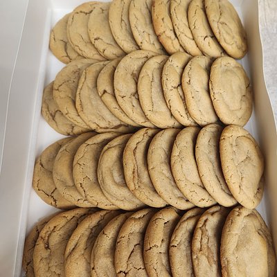 Large Peanut Butter Cookies 