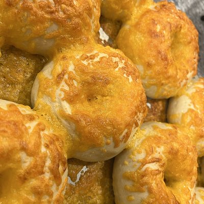 Cheese Bagels - 4ct