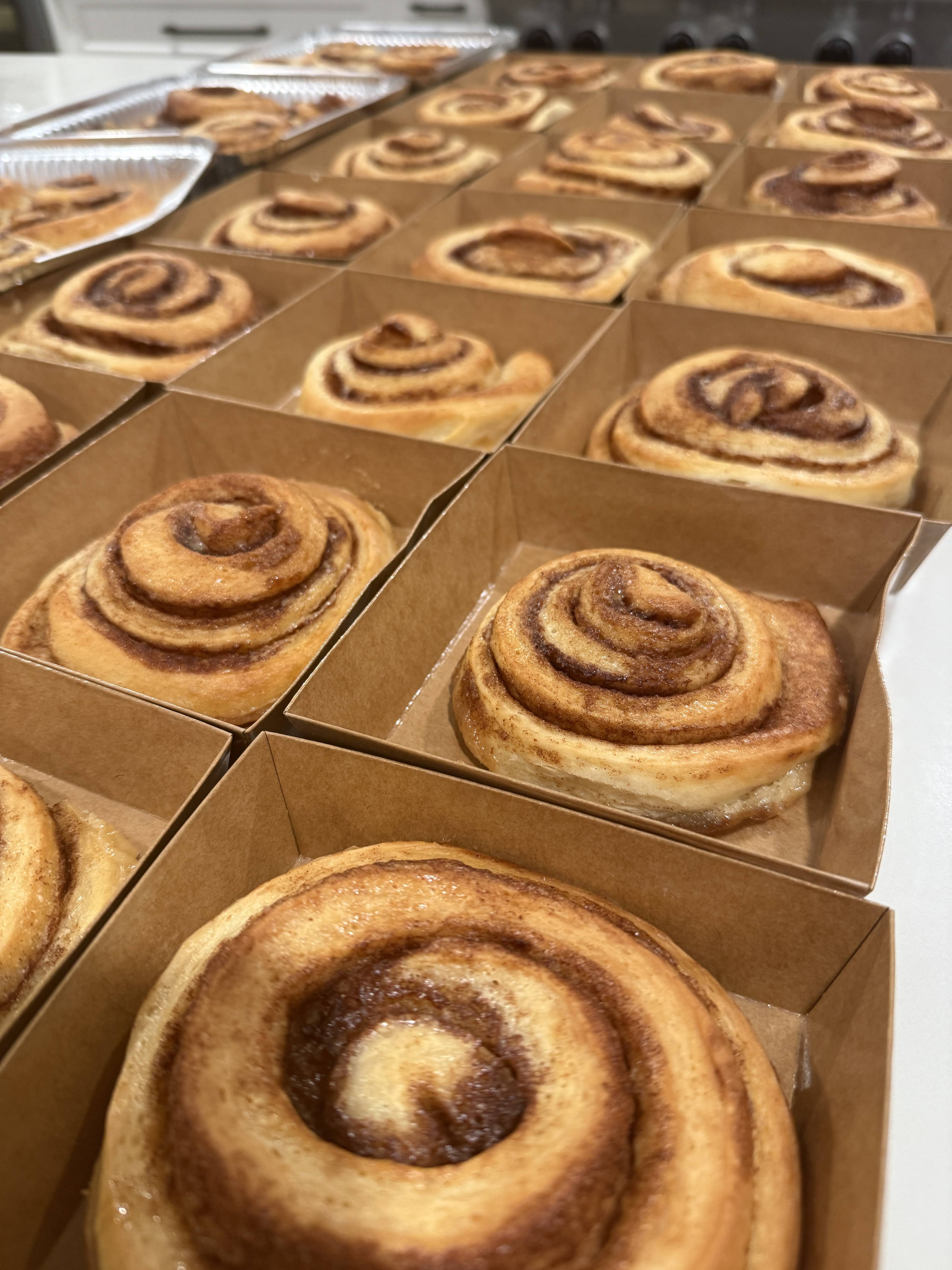 4 Pack of Cinnamon Rolls 
