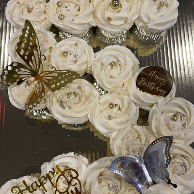 Initial/Number Cupcake