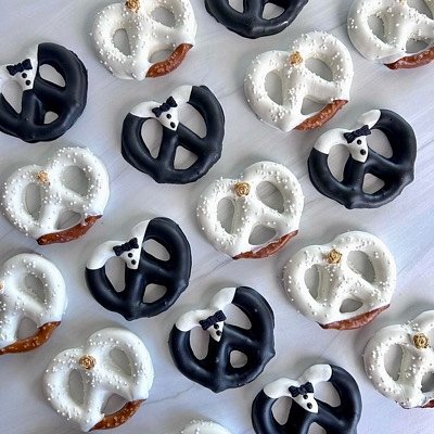 Giant Regular Pretzels 24 Ct. 