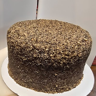 Peanut Butter Crunch Cake