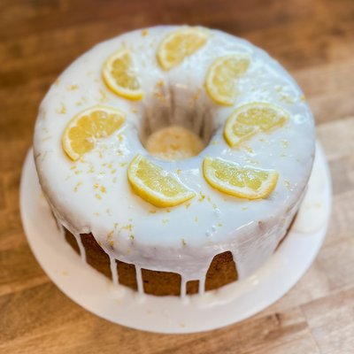 Lemon Bundt Cake 