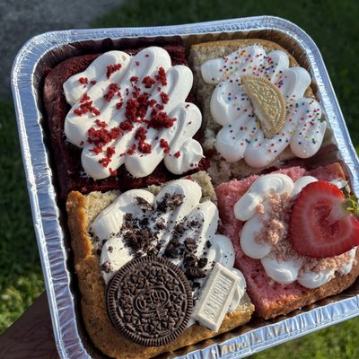 4 way cake tray 