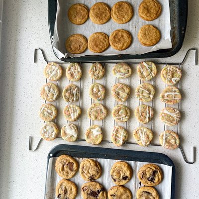 Mini Cookies (choose any flavor)