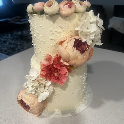 2 Tier Wedding Cake