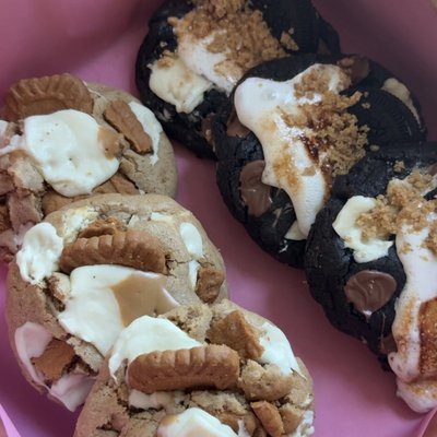 Gourmet Cookies (half dozen) 