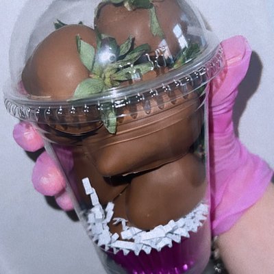 Flash Sale Berry Cup