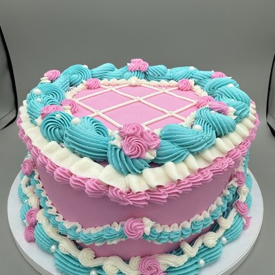 9” Heart Cake (Serves 20-25)