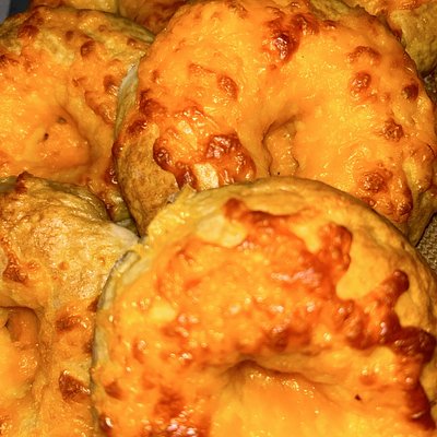 Cheddar Bagels