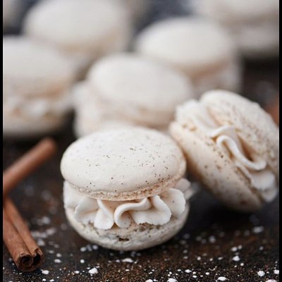12 Macarons  (All Egg Nog)