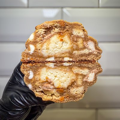 MEGA: Apple Maple Cinnamon Roll 🍎🍁