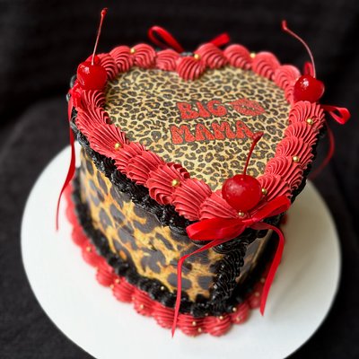 8” Heart Cake