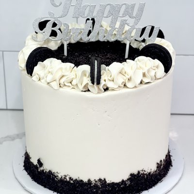 Cookies & Cream Cake