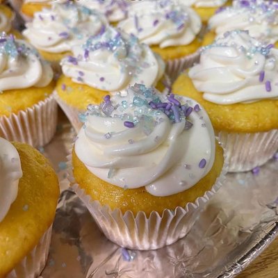 Vanilla Cupcakes 