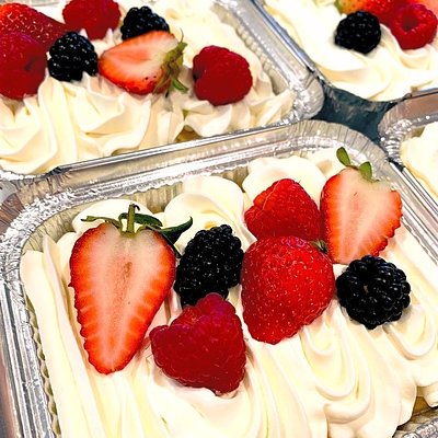 Tres leche Mini Cake