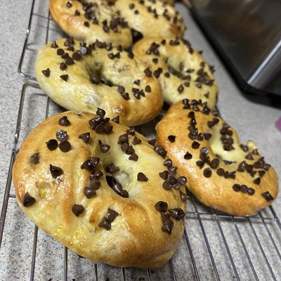 Chocolate Chip Bagels