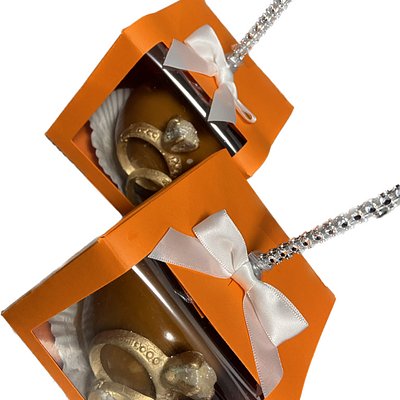Anniversary Caramel Apple/Custom-each