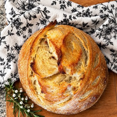 Classic Sourdough Bread