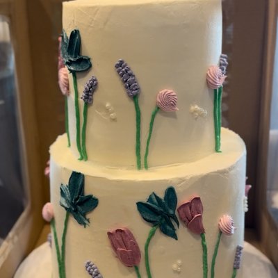 2 Tier Cake