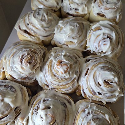 Cinnamon Rolls (Dozen)
