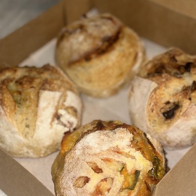 Sourdough Flight Mini’s (chocolate Chip, Pesto Mozzarella, Jalapeno Cheddar & Onion Cheddar)