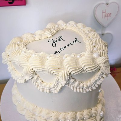 Heart Cake 20 Servings 