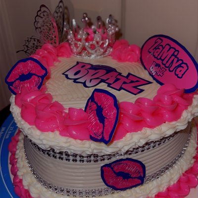 6 Inch 2 Layer Heart Cake