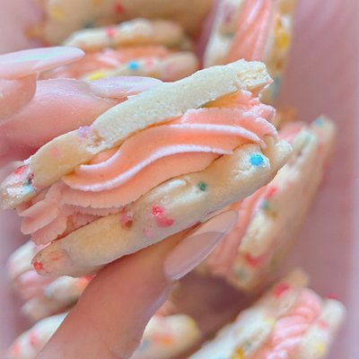 Birthday Cake Shortbread Sandwich