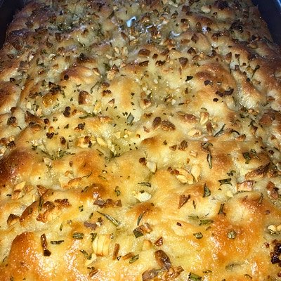 Garlic and Rosemary Focaccia ***vegan