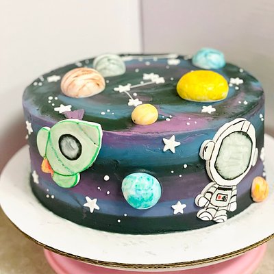 9" Cake