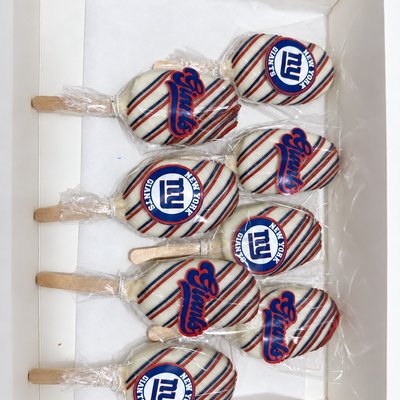 Team Spirit Cake Pops 🏈