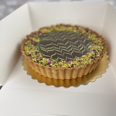 Pistachio Cheesecake Tart
