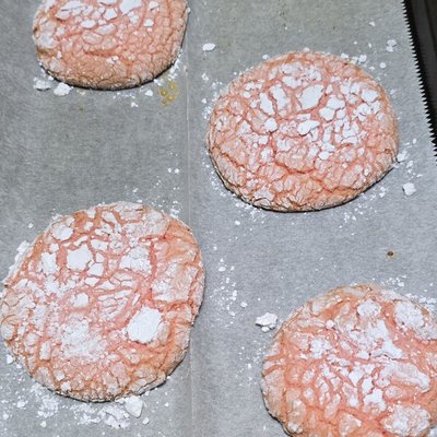 Strawberry Paradise Crinkle Cookies