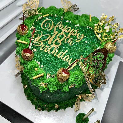 6” Heart Cake