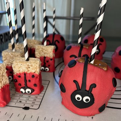 Customized Apples