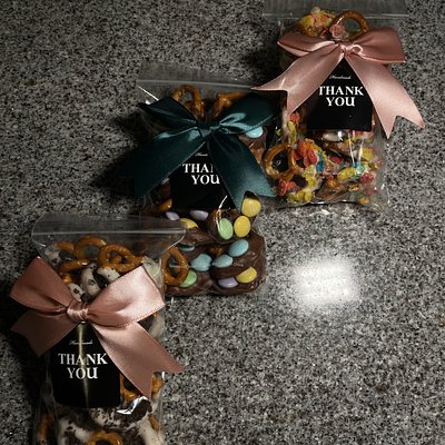 Mini Chocolate-Covered Pretzel Bag