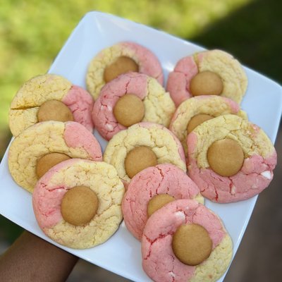 Strawberry Banana Pudding Cookies