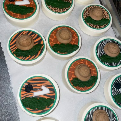 Dipped Oreos