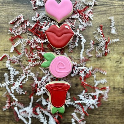 ❤️Valentines Preorder Mini Floral Pack❤️