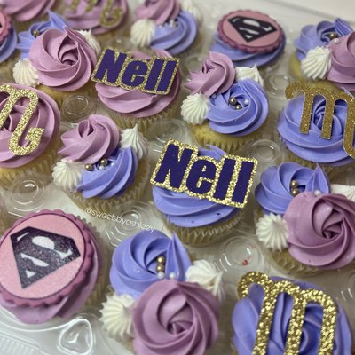 Custom Cupcakes 