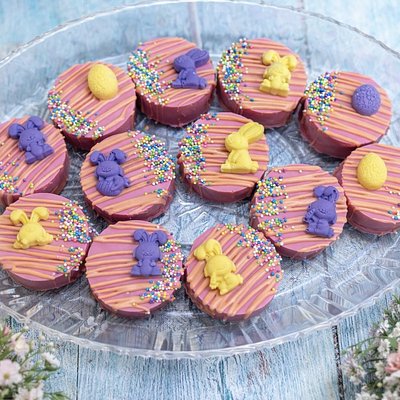 Cake Pucks