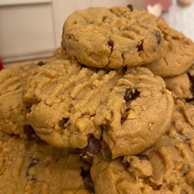 Peanut Butter Chocolate Chip Cookies (dz) 