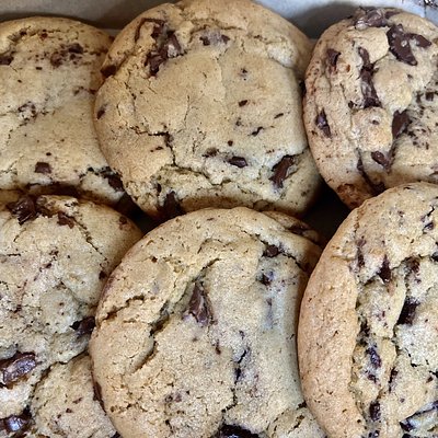 Chewy Chocolate Chunk Sourdough Cookies (6 Each) 