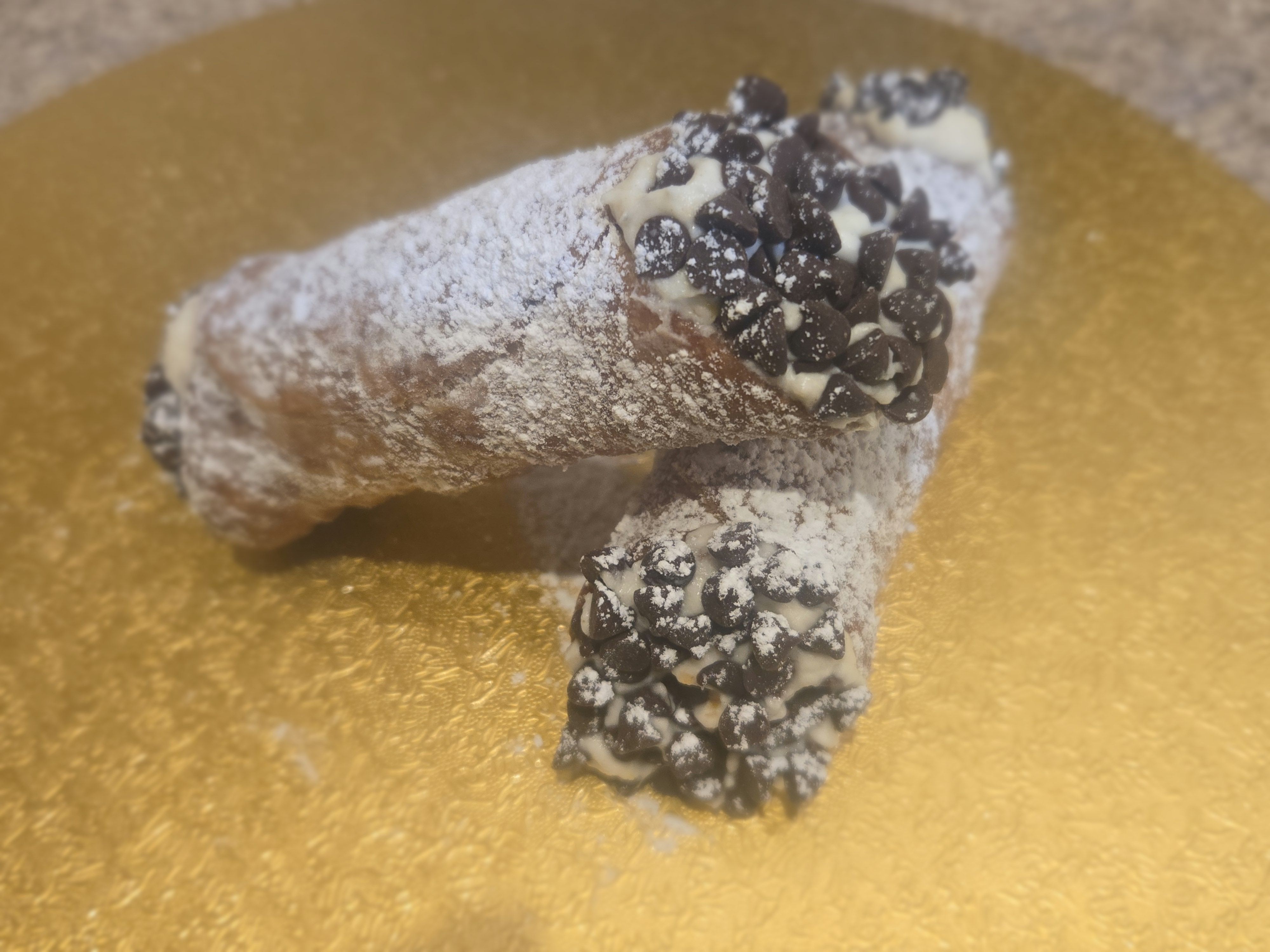 Cannoli (2pc)